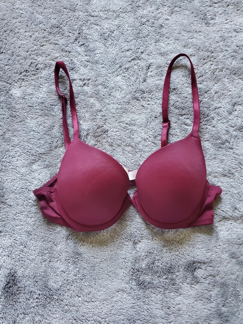 PINK Victoria's Secret Plum T-Shirt Bra Size 34A